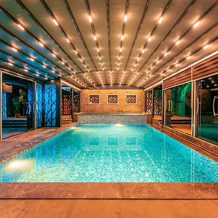 Sleeps 6 With Pool Air Con And Wifi Villa *